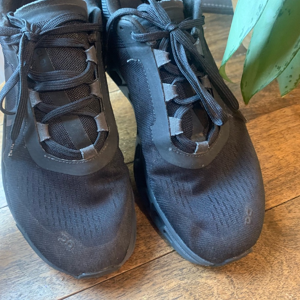 On Cloud Men's Cloudmonster Void Running Athletic… - image 6